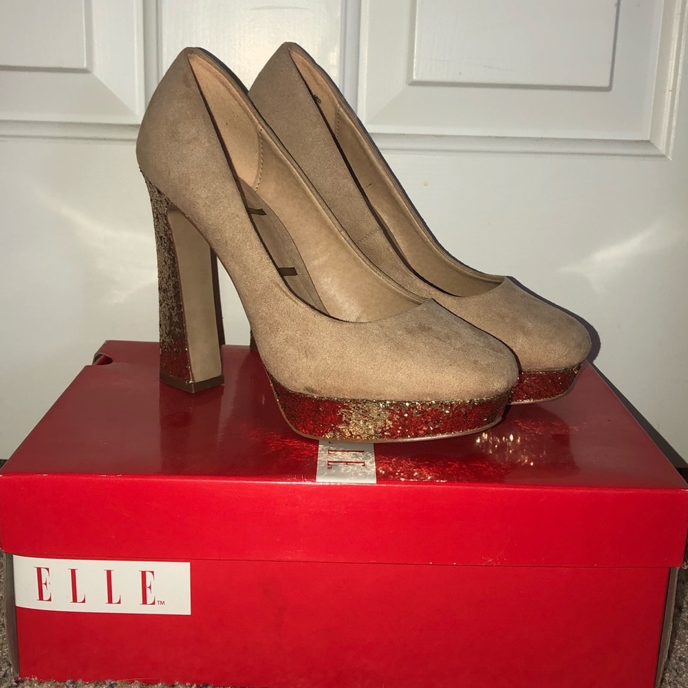 ELLE sparkly platform pumps✨✨